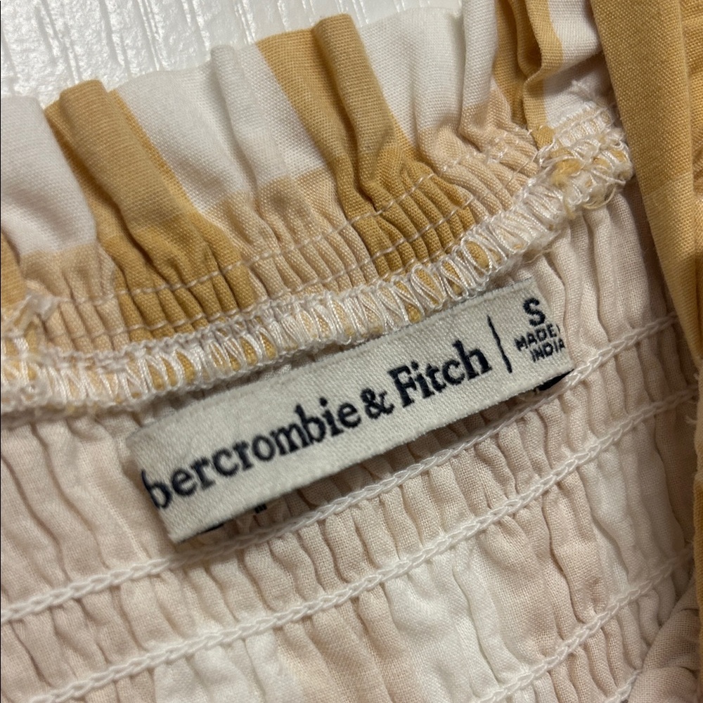 Abercrombie & Fitch Yellow and White Gingham Smocked Dress - Picture 5 of 5